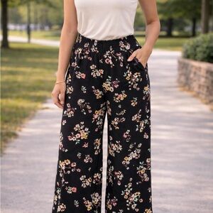 Floral Wide-Leg Pants - Black